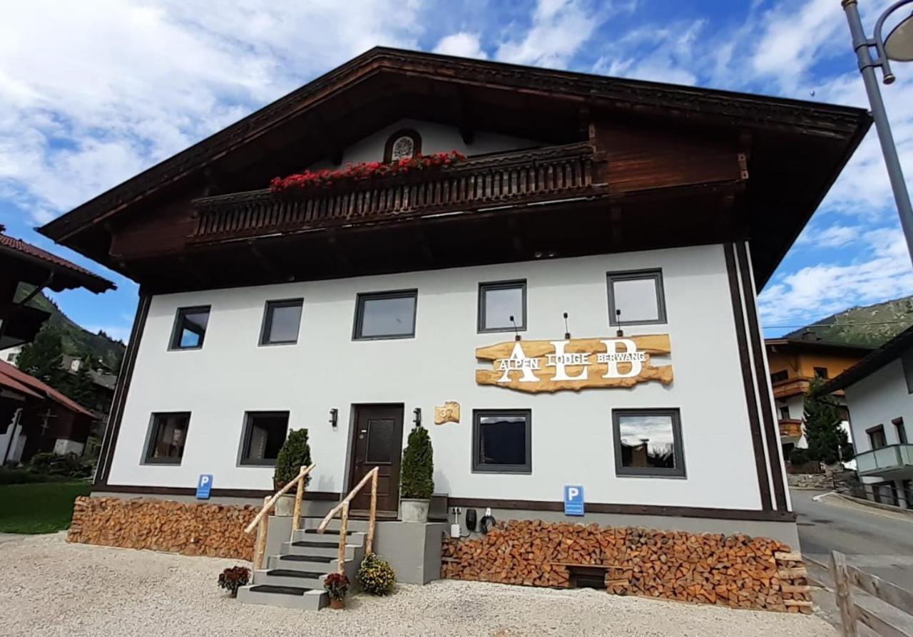 Lodge Alpen *