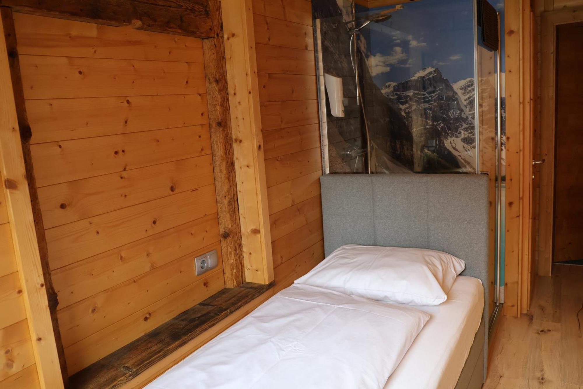 Lodge Alpen